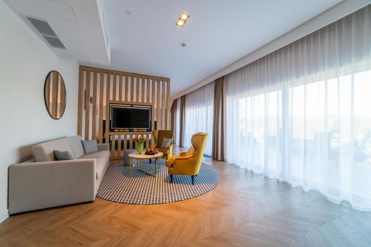 Hotel Mazurski Raj Ruciane-Nida Exteriér fotografie